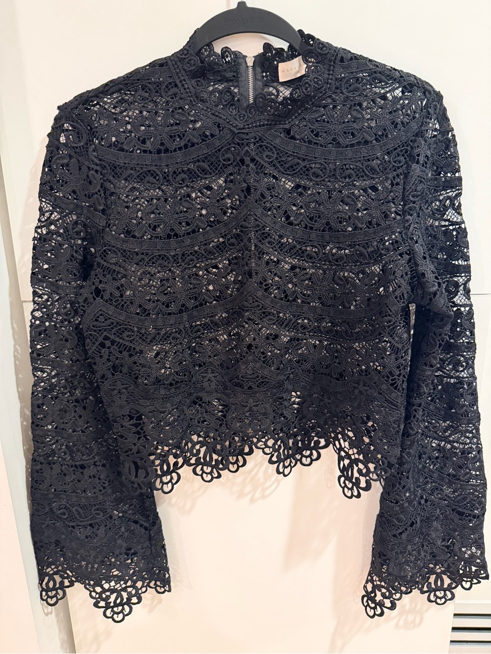 Marabelle Black Lace Bell Sleeve Scalloped Crop Top Back Zipped Medium